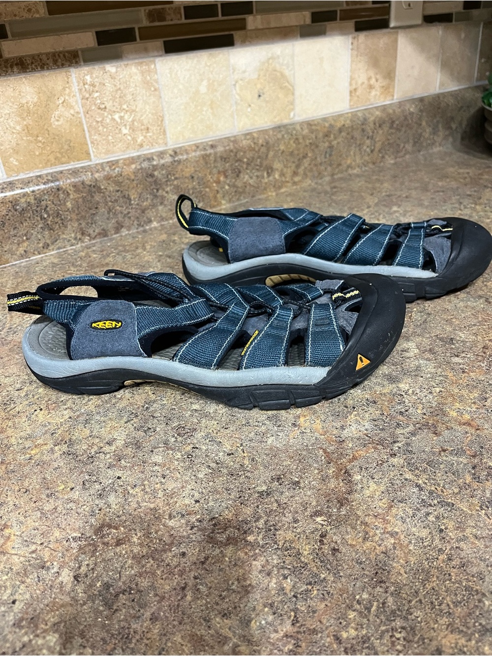 Keen Men's Black and Gray Closed-Toe Outdoor Sandals with Yellow Trim